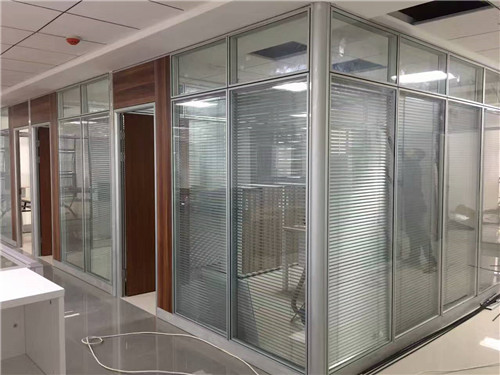 武漢活動(dòng)隔斷