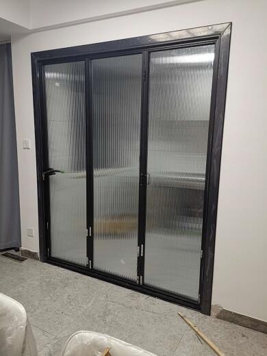 極窄邊框折疊門